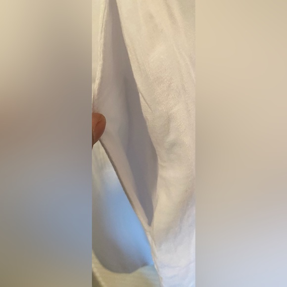 White V Neck Tee Shirt Dress with Pockets size Small - Picture 8 of 13